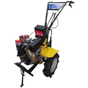 قابلیت چرخش فرمان قابلیت نصب انواع موتور بنزینی و دیزل استارتی و هندلی -هواکش روغنی گیربکس روغنی2 دنده جلو 1 دنده عقب قبلیت نصب تریلی – پمپ آب – پمپ سم پاش – انواع گاوآهن و غیره عرض کار: حداکثر 120cm عملکرد دستگاه: 1000m/h سایز چرخ: 8-10-12 وزن دستگاه: 150kg قدرت موتور: 5-7-10 اسب بخار